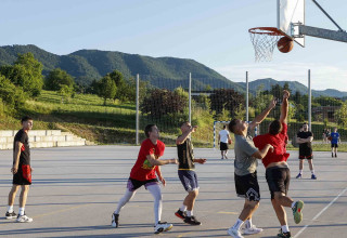 REKREACIJSKI CENTAR LANČIĆ-KNAPIĆ Dan grada obilježen 6. noćnim turnirom „HAKL 3 na 3“, Leonardo Matuza najbolji u tricama