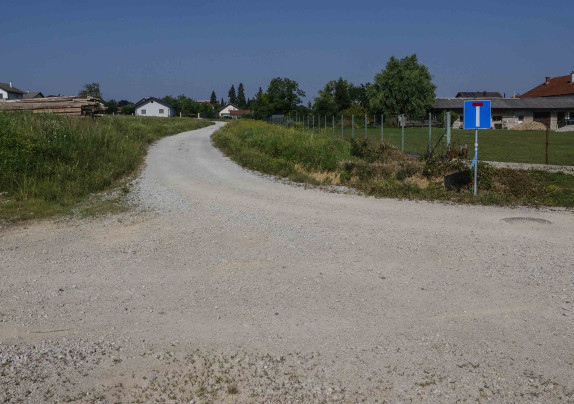 GRAD IVANEC Počinje modernizacija nerazvrstanih cesta iz programa 2026; radit će se na 20-ak dionica u 11 mjesnih odbora