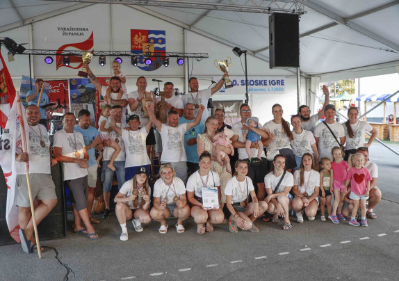 30. DRŽAVNI FESTIVAL SPORTSKE REKREACIJE I 40. SEOSKE IGRE UŠR Stažnjevec dvostruki prvak – DSR Salinovec besprijekorno organizirao dva velika jubileja