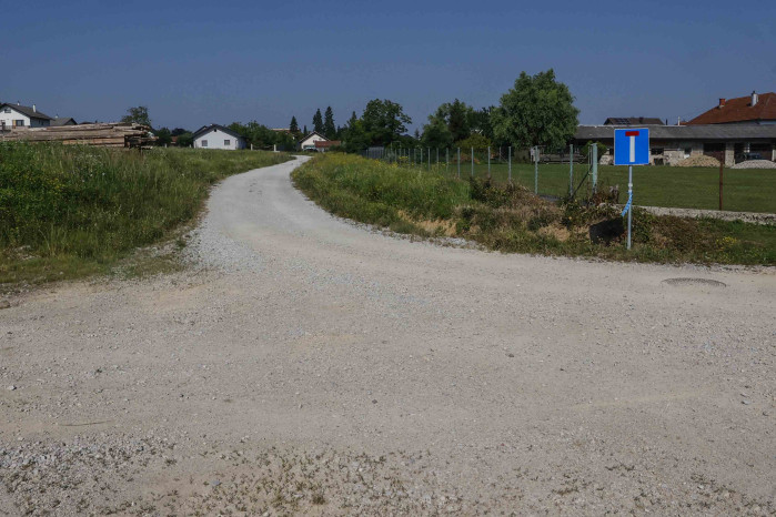 GRAD IVANEC Počinje modernizacija nerazvrstanih cesta iz programa 2026; radit će se na 20-ak dionica u 11 mjesnih odbora