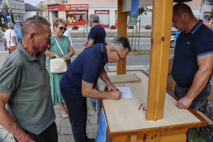 POTPISIVANJE PETICIJE Danas na gradskoj špici velika podrška građana protiv eksploatacije Tužanskešume