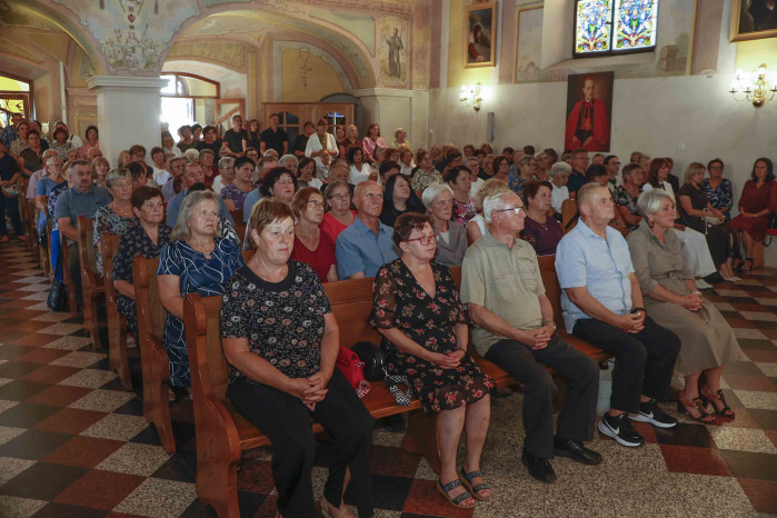 MAGDALENJE U IVANCU Trodnevnicom, Danom župnog zajedništva i svečanom misom proslavljen blagdan župne zaštitnice