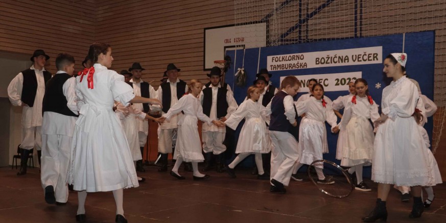 bozicna vecer5-salinovec-101222.jpg
