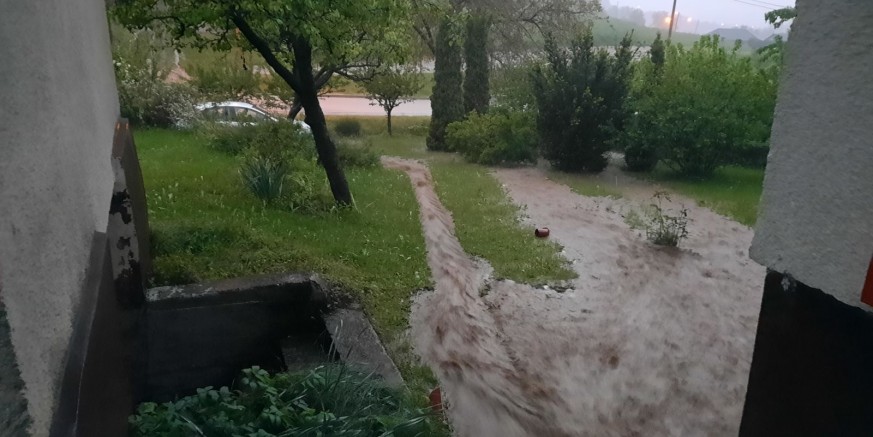 POZIV GRAĐANIMA KOJI SU PRETRPJELI ŠTETE U OLUJNOM NEVREMENU Prijavite štete Gradu Ivancu zaključno do utorka, 16. svibnja