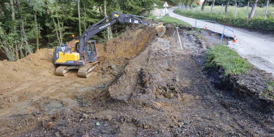 KLIZIŠTA Počela sanacija klizišta u Vukovićevoj ulici, slijede i radovi na klizištima u Hrastiću i Prigorcu