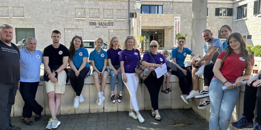 KOMEDIJAŠI NA DRŽAVNOM FESTIVALU Marini Đurasek nagrada za najbolji dramski tekst