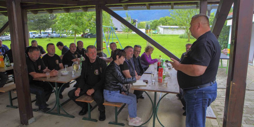 SJEĆANJE NA RATNE DANE Na Ribičkom domu Ivanec održano druženje pripadnika 2. ivanečke bojne 104. brigade HV