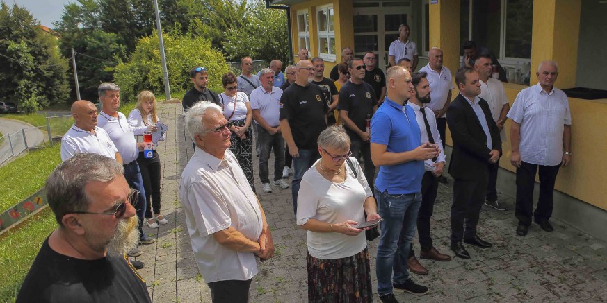 spomen ploca3-putargrdak-glina-140724.jpeg