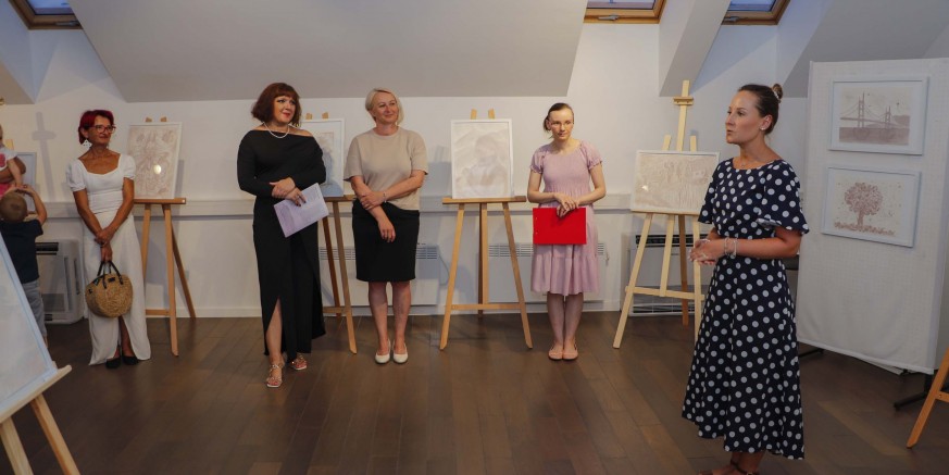 MUZEJ PLANINARSTVA Otvorena izložba „Vinoreli s pogledom na Ivančicu“