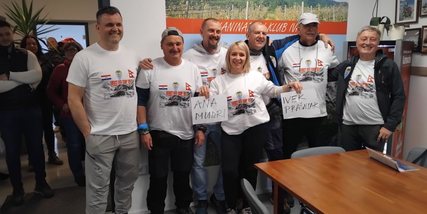 IVANEČKI PLANINARI NA PUTU ZA NEPAL Deveteročlana ekspedicija PK Ivanec kreće na Himalaju