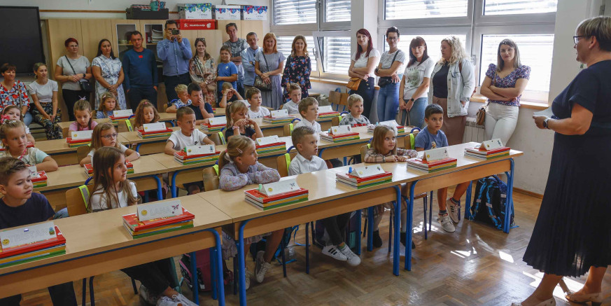 POČELA NOVA ŠKOLSKA GODINA U škole na području Grada Ivanca krenulo 918 učenika, od kojih 111 prvašića