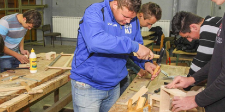 PODSJETNIK PODUZETNICIMA Do srijede, 15. listopada, prijavite se na Javni poziv Grada Ivanca za sufinanciranje troškova učeničkih stipendija za školsku godinu 2025./2026.