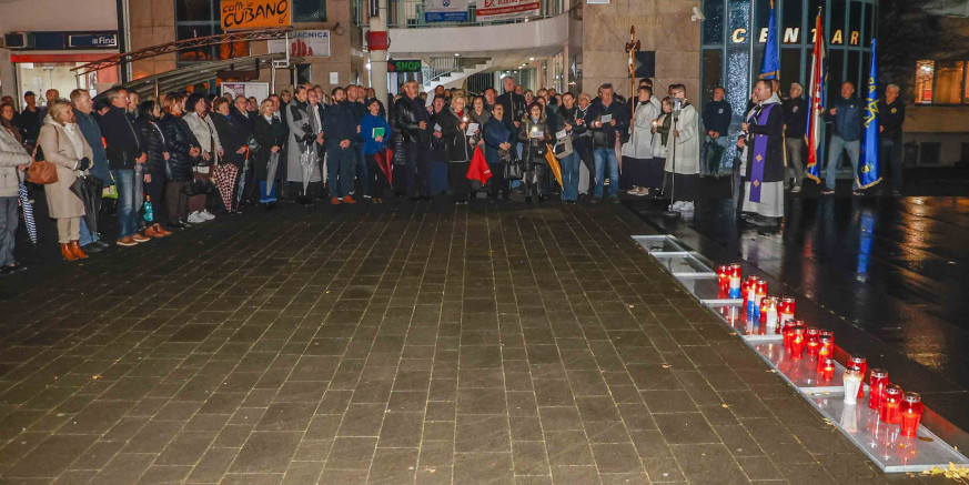 DAN SJEĆANJA Ivanec se s dostojanstvom i pijetetom poklonio Vukovaru i svim žrtvama Domovinskog rata