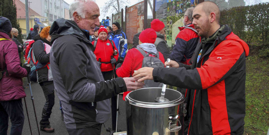 PLANINARSKI KLUB IVANEC Poziv na zimski pohod Ivanečkom planinarskom obilaznicom – nedjelja, 7. prosinca