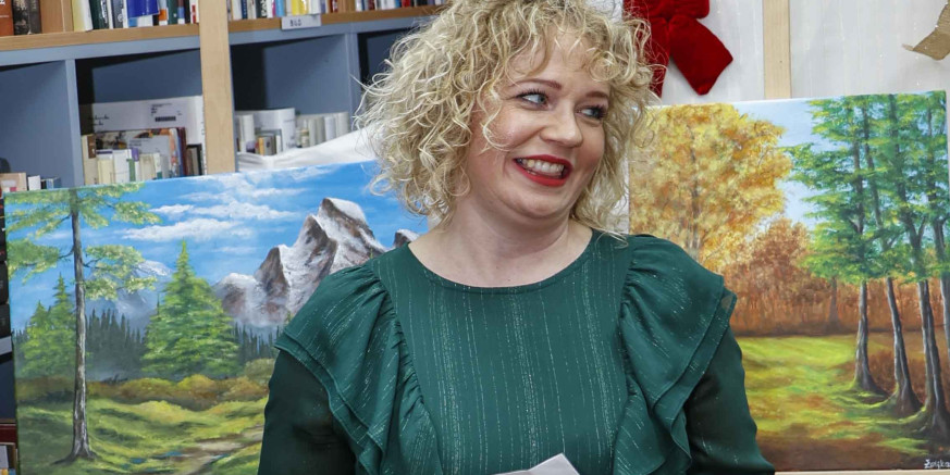 GRADSKA KNJIŽNICA Otvorena izložba likovnih radova Ivančanke Željke Jagetić