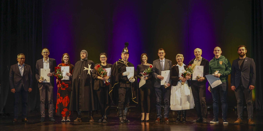 PRIJAM GRADONAČELNIKA M. BATINIĆA Dodijeljene novčane nagrade KUD-ovima, udrugama i kulturnim radnicima za istaknute uspjehe u 2025. godini
