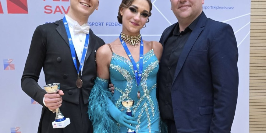PLES Marta Majcen, Anja Strelec, Luka Gladović i Elena Majcen vrhunski na Državnom prvenstvu u standardnim plesovima