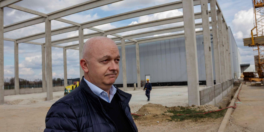 IVANČICA D.D. IVANEC Najveći hrvatski proizvođač i izvoznik obuće s novih 1.000 m2 dograđuje Logističko-distributivni centar u Poslovnoj zoni Ivanec-istok