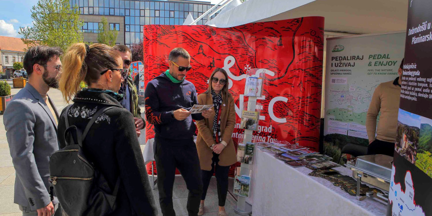POZIV DJELATNICIMA U TURIZMU Predstavite se na  12. gospodarskom sajmu u Varaždinu 15. i 16. svibnja; u cilju jačanja turizma, sve troškove pokriva Grad Ivanec