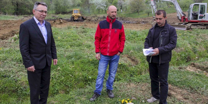 Počelo uređivanje terena za gradnju društvenog doma za MO-e Gečkovec i Vuglovec