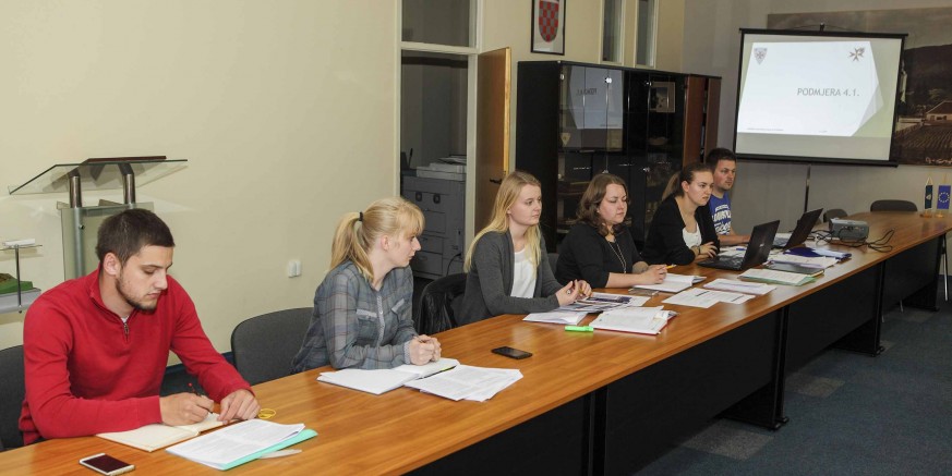 Projektni ured Grada Ivanca održao savjetovanje o bespovratnim potporama za poljoprivrednike