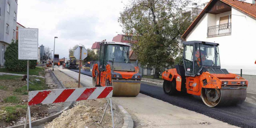 Počelo asfaltiranje Gajeve ulice, u završnoj fazi modernizacijski radovi vrijedni 685.000 kuna