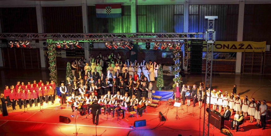 Grad Ivanec u suradnji s gradskim KUD-ovima i solistima u nedjelju, 27. prosinca, priređuje Božićni koncert
